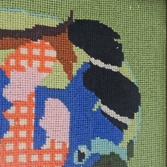 Rare Vintage Colorful Needlepoint of Framed Raggedy Andy - Picture 4 of 7